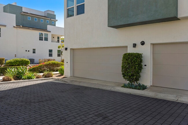 Building Photo - 2058 Quartet Loop