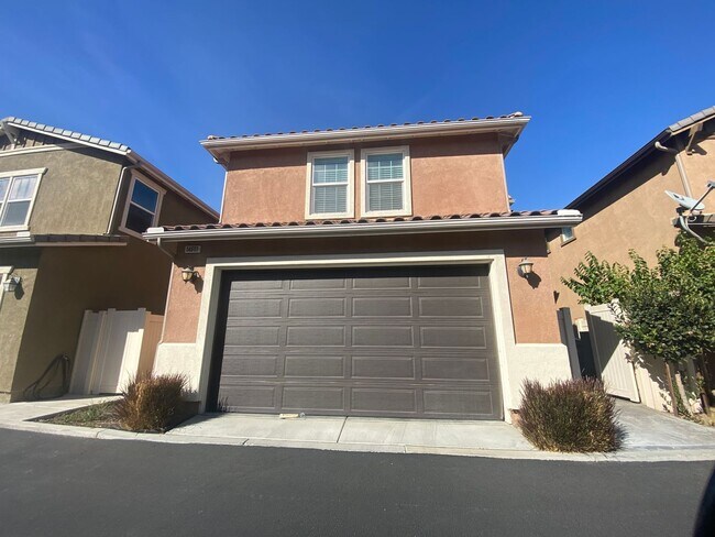 Building Photo - 14601 Serenade Dr