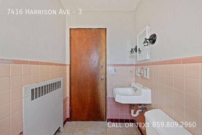 Building Photo - 7416 Harrison Ave