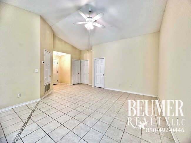 Building Photo - 3bd/2ba Home For Rent