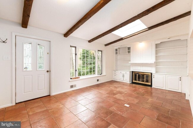 Building Photo - 50 Wistar Rd