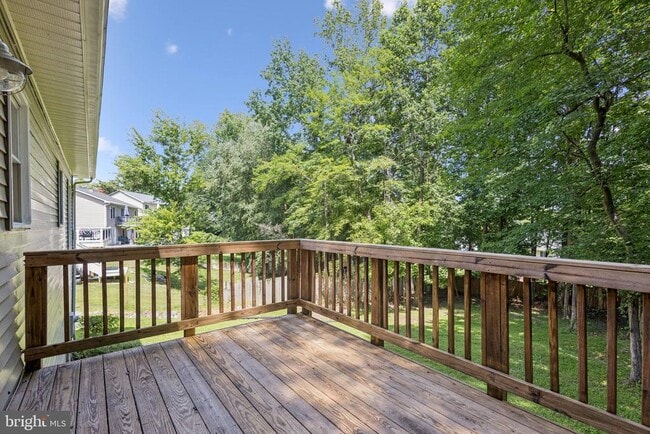 Building Photo - 20 Cherry Laurel Dr