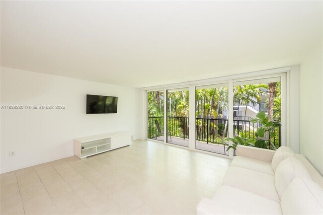 Building Photo - 101 Ocean Ln Dr