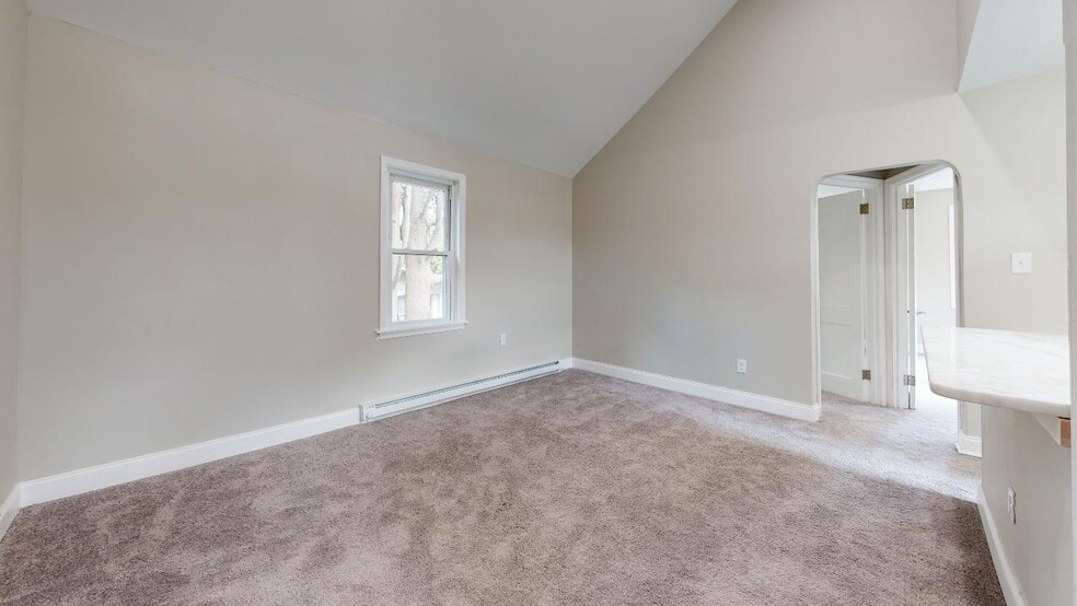 Living Room - 108 Chestnut Pkwy