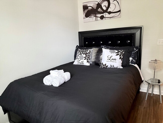 Building Photo - 2794 Prince Charles Ct