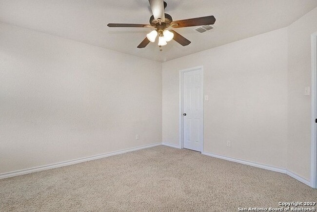 Building Photo - Wurzbach Heights Townhome for Rent ~ 3 Bedroom corner Unit with Private Yard and Garage