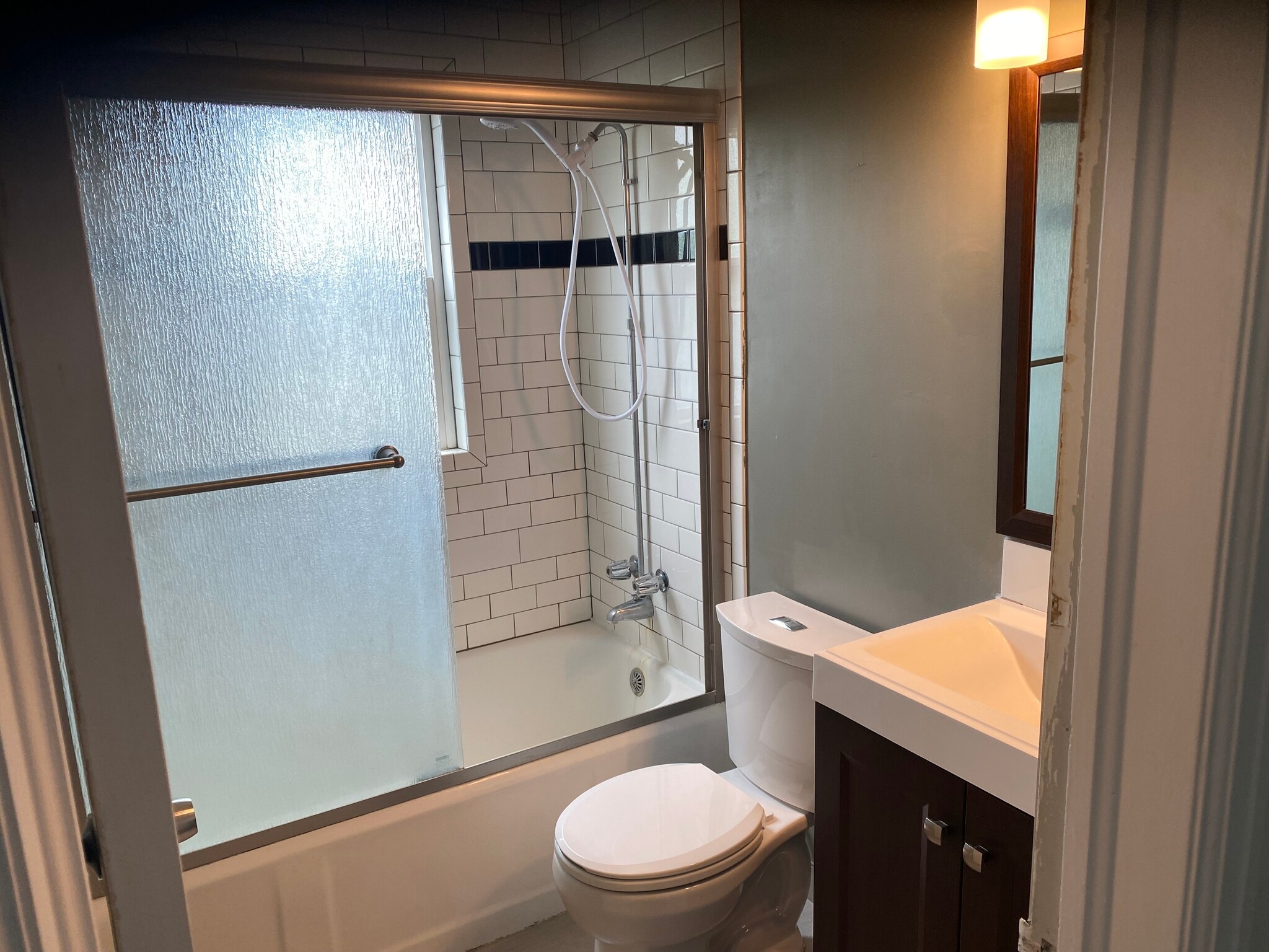 Building Photo - 1526 E 1300 S