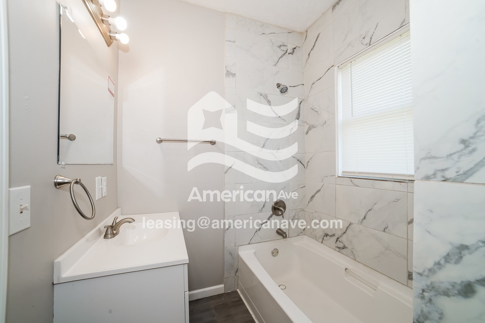 Building Photo - 712 Summer St