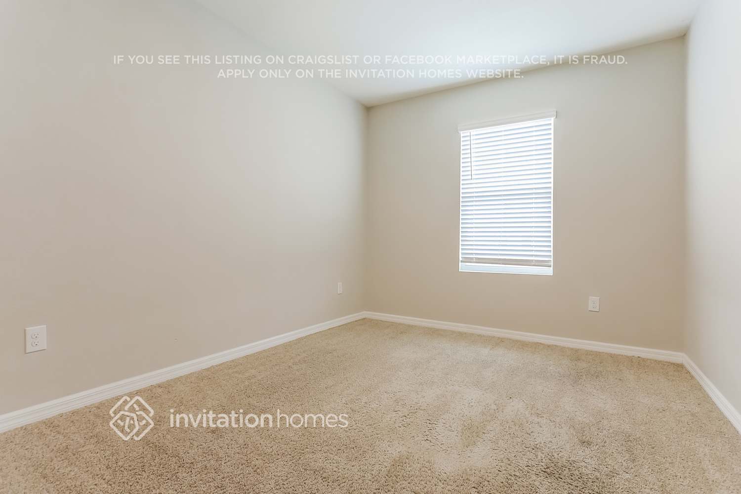 Building Photo - 8099 Pelican Reed Cir