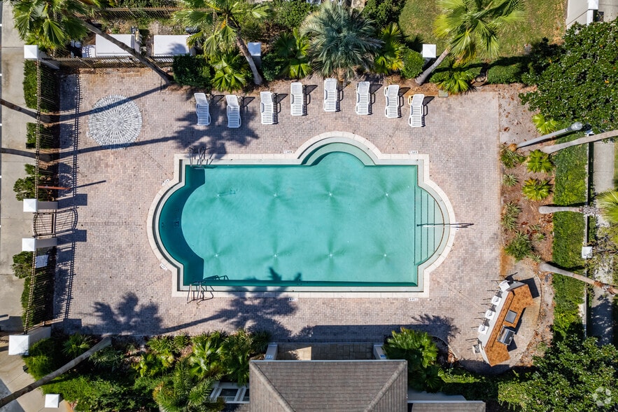 Pool - Esplanade Apartments