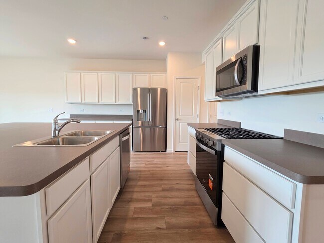 Building Photo - 2309 Horseshoe Cir
