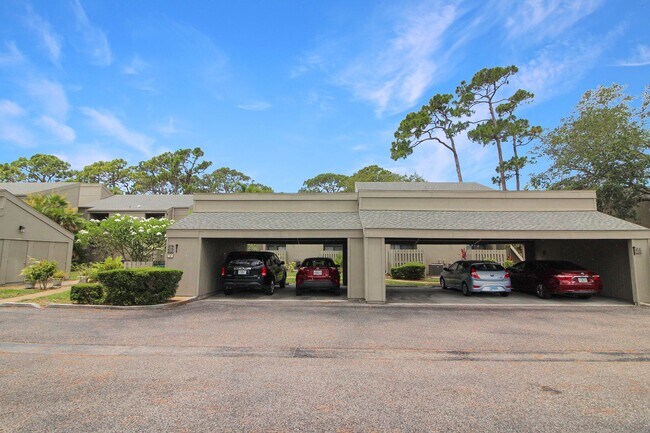 Building Photo - Pine Run Annual Condo for Rent