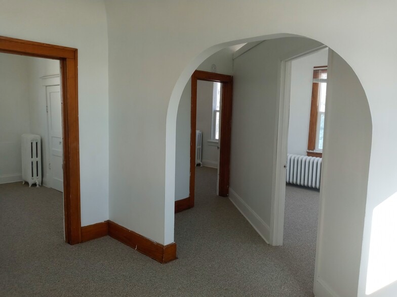 Building Photo - 1210 Erie St