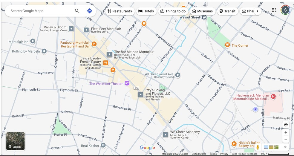 Central Location - 49 Greenwood Ave