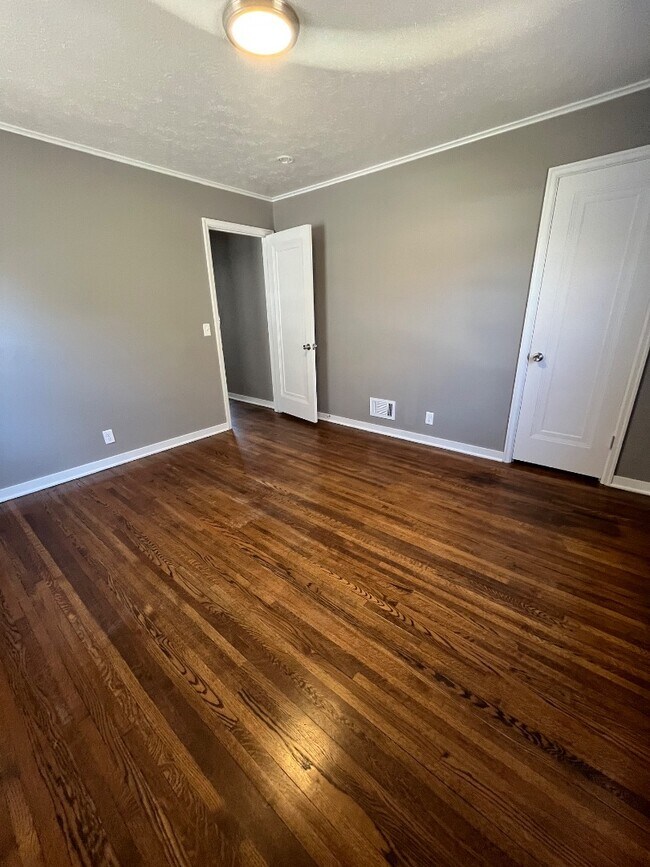 Building Photo - 5140 Evans St