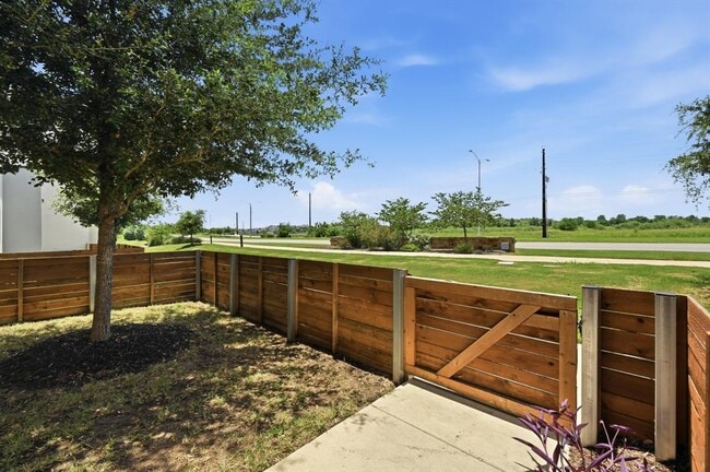 Building Photo - 9015 Cattle Baron Path