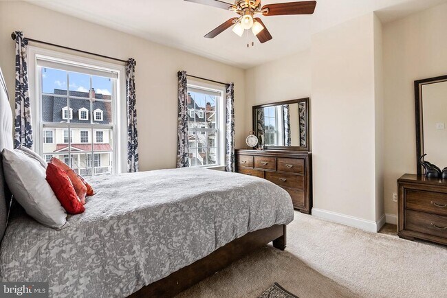 Building Photo - 133 Shilling Ave