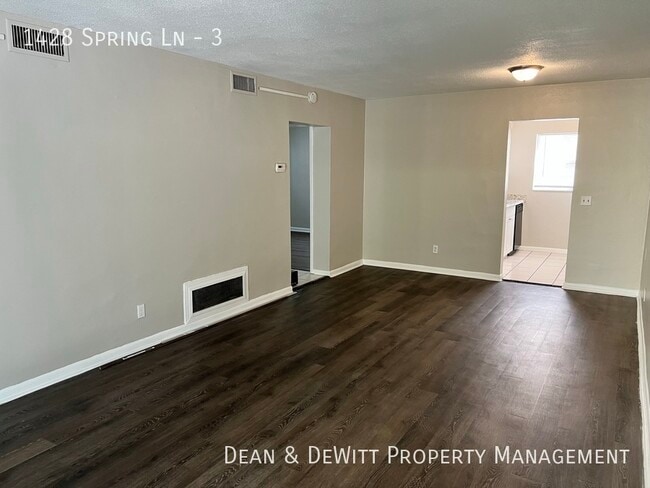 Building Photo - Clearwater APT - 2/2 For Rent