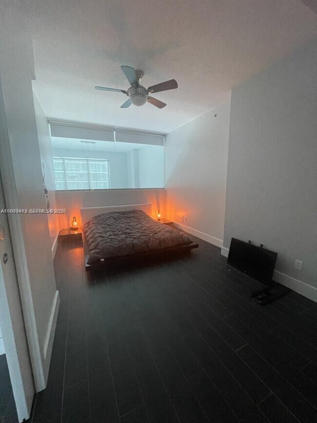 Building Photo - 60 SW 13th St