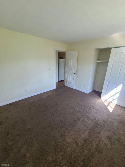 Building Photo - 1725 Watson Rd SE