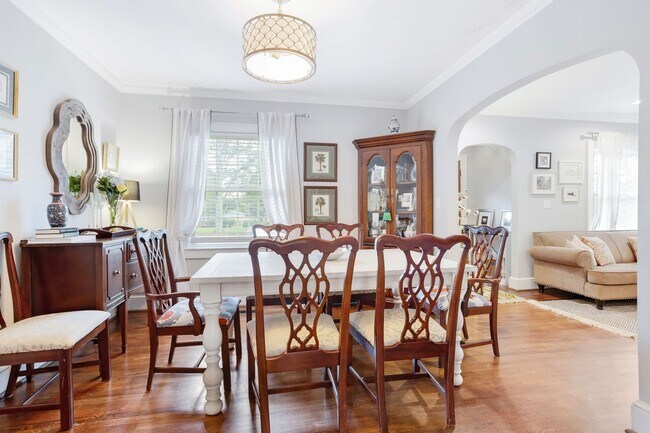 Building Photo - Class Brick Cottage with Modern Comforts in Historic Overbrook