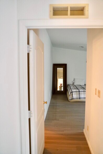 Building Photo - 29205 Saddle Oaks Ln