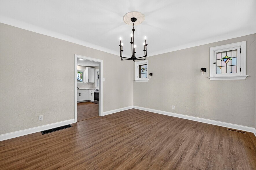 Building Photo - 7310 Drexel Dr