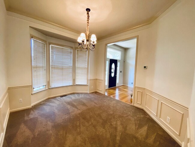 Building Photo - {8514}  Village of Kensington + Finished B...