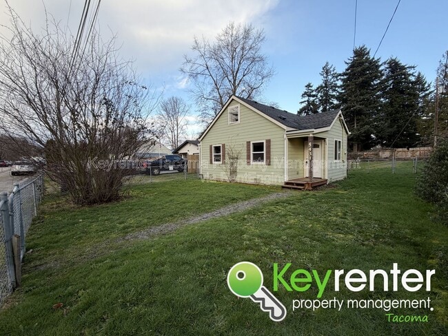 Building Photo - 5431 Clarkston St