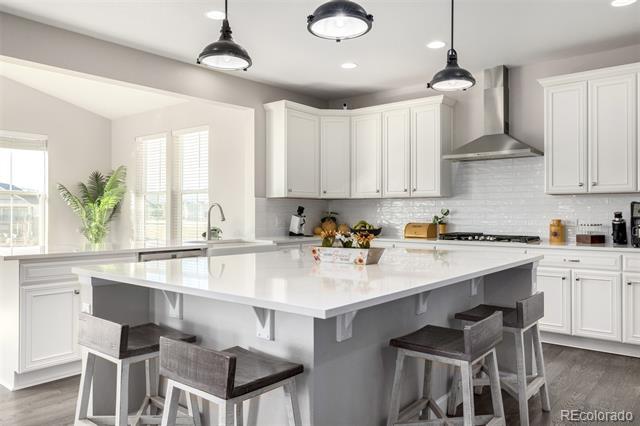 Building Photo - 9021 Swan River St