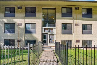 Building Photo - 2025 Move-In Special – $200 Off First Mont...