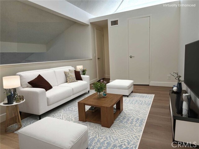 Building Photo - 58 Carriage Way