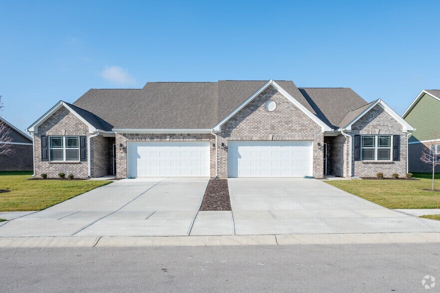 Building Photo - Woods at Countryside Crossing