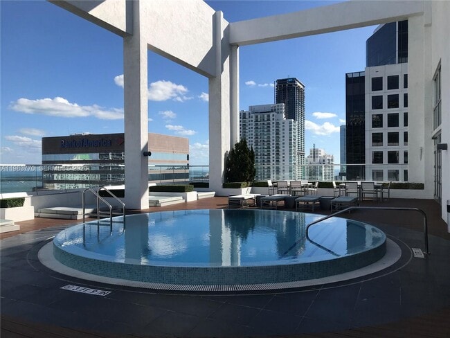 Building Photo - 55 SE 6th St