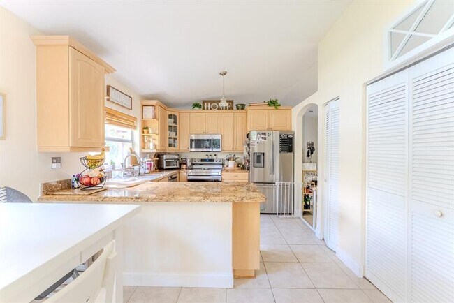 Building Photo - 1334 NW 125th Terrace