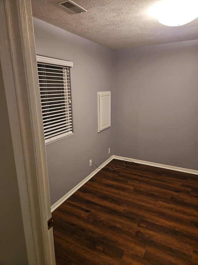 Building Photo - 4220 S 178th St