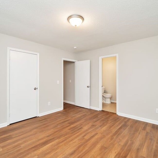 Building Photo - ? Adorable Renovated Home in the Heart of ...