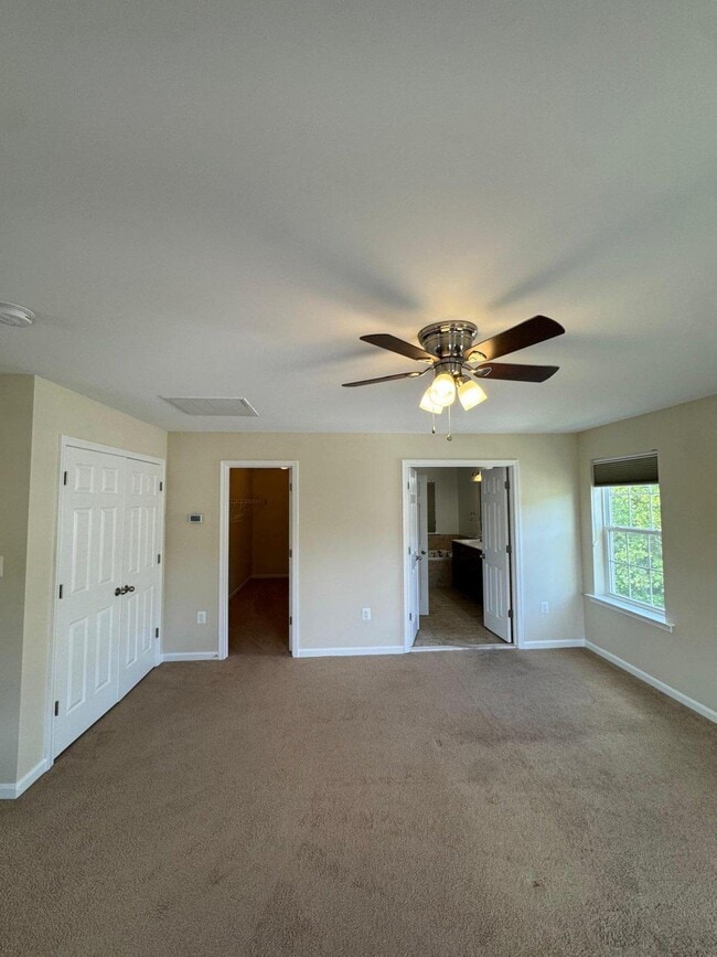 Building Photo - 24877 Myers Glen Pl