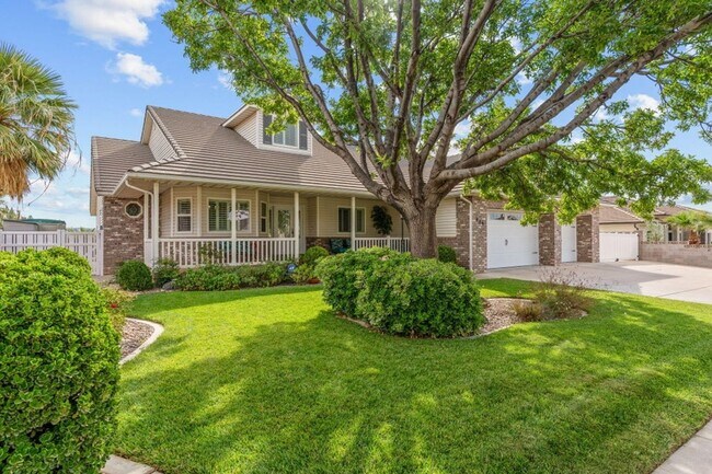 Building Photo - Beautiful Foremaster Ridge Home