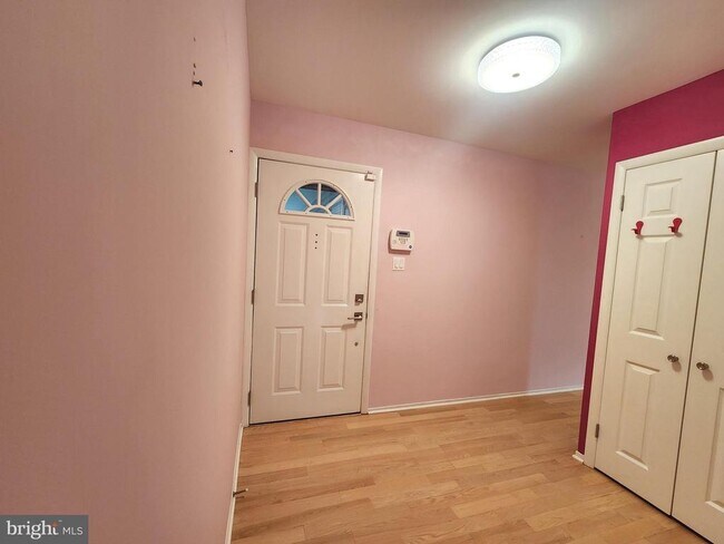 Building Photo - 13201 Moss Ranch Ln