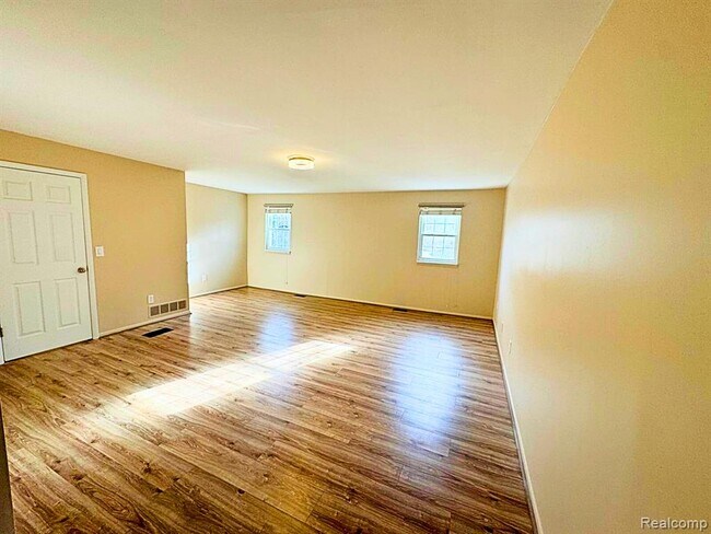 Building Photo - 19479 Scenic Harbour Dr