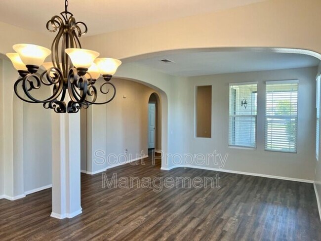 Building Photo - 45602 Magnolia Pl