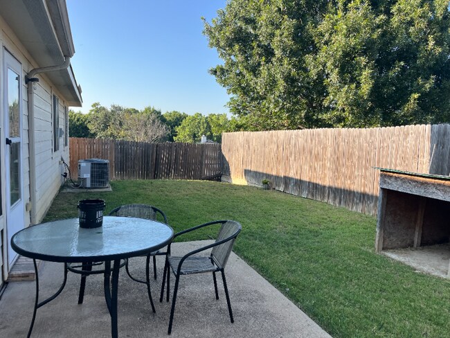 Building Photo - 6630 Tealglen Dr