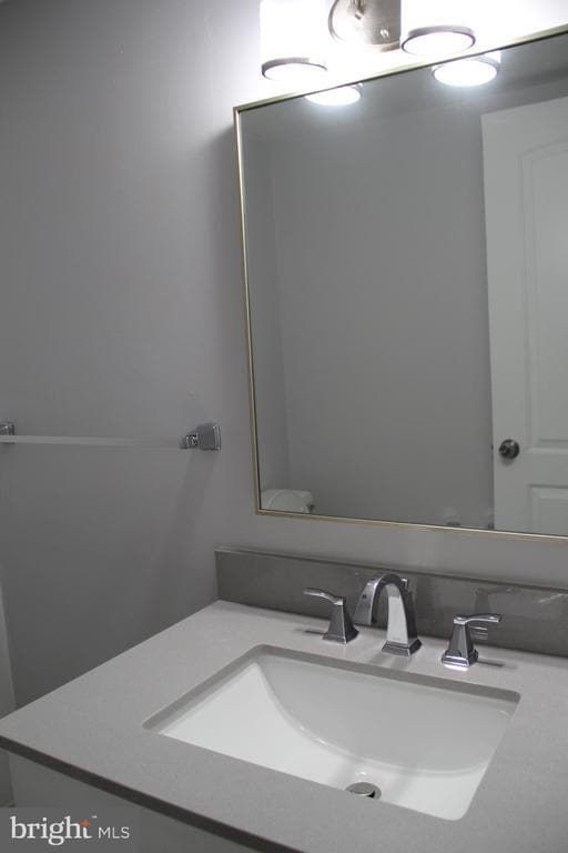 Building Photo - 3360 Woodburn Rd