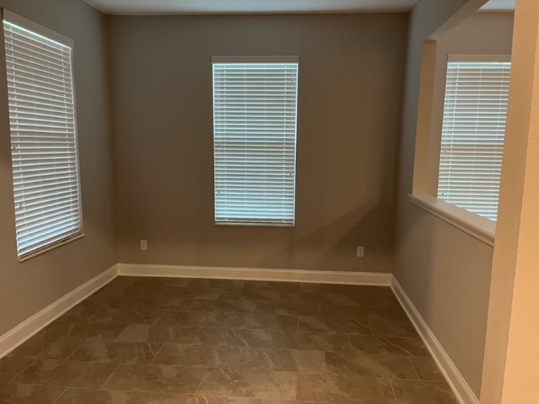 Building Photo - 15120 Sunrise Grove Ct