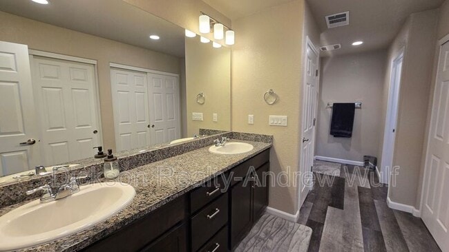 Building Photo - 3615 Pimlico St