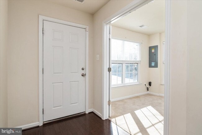 Building Photo - 12500 Rustic Rock Ln