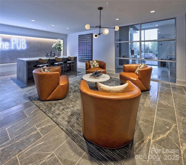 Building Photo - 8501 University Executive Park Dr