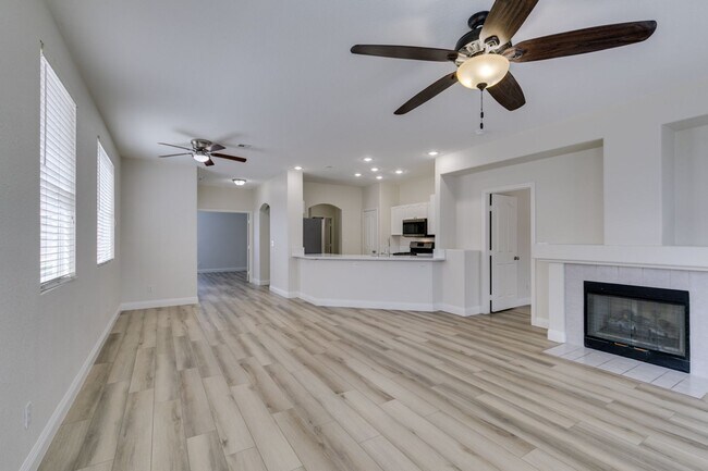 Building Photo - Silverado Ranch 3 bedroom home completely remodeled interior ready for immediate move in!