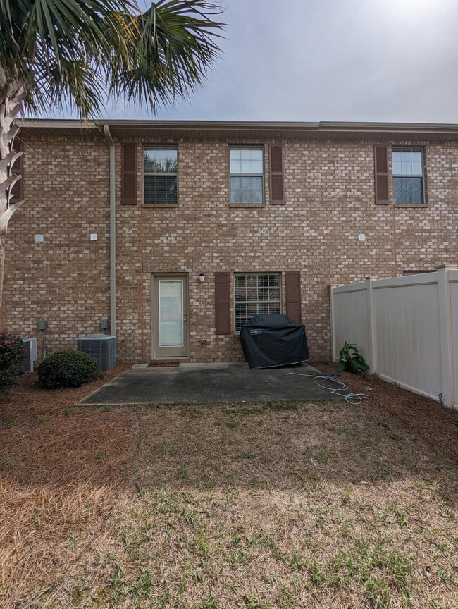 Building Photo - 8862 Brown Pelican Cir